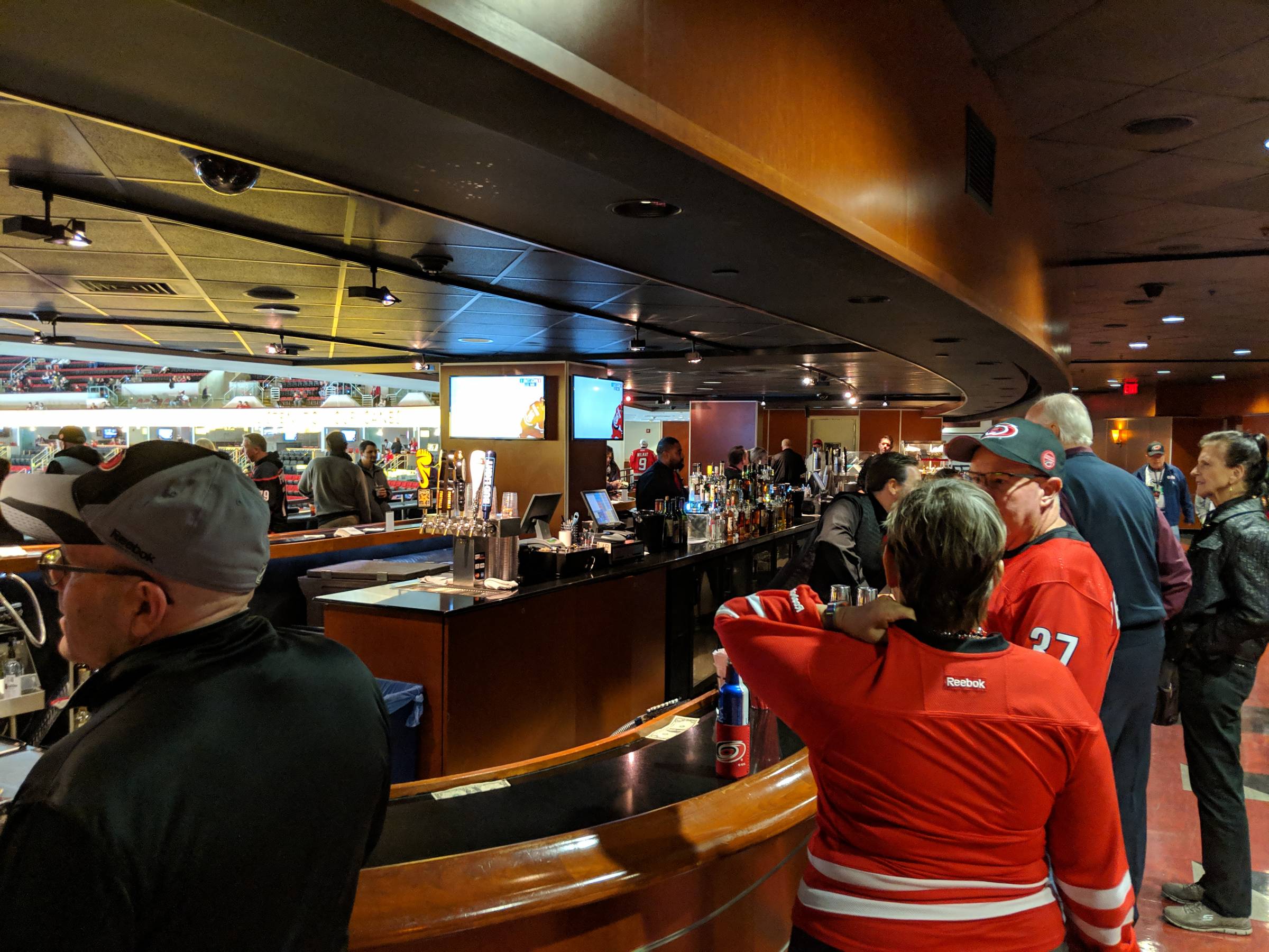 bar behind club ledge at PNC Arena