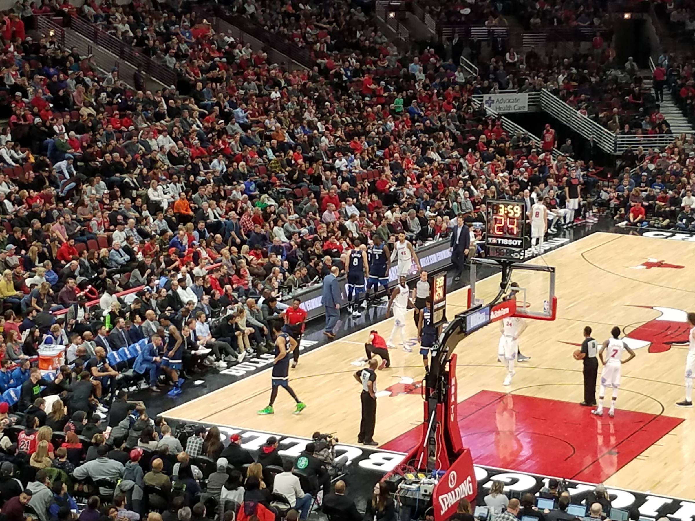 united center visitor bench