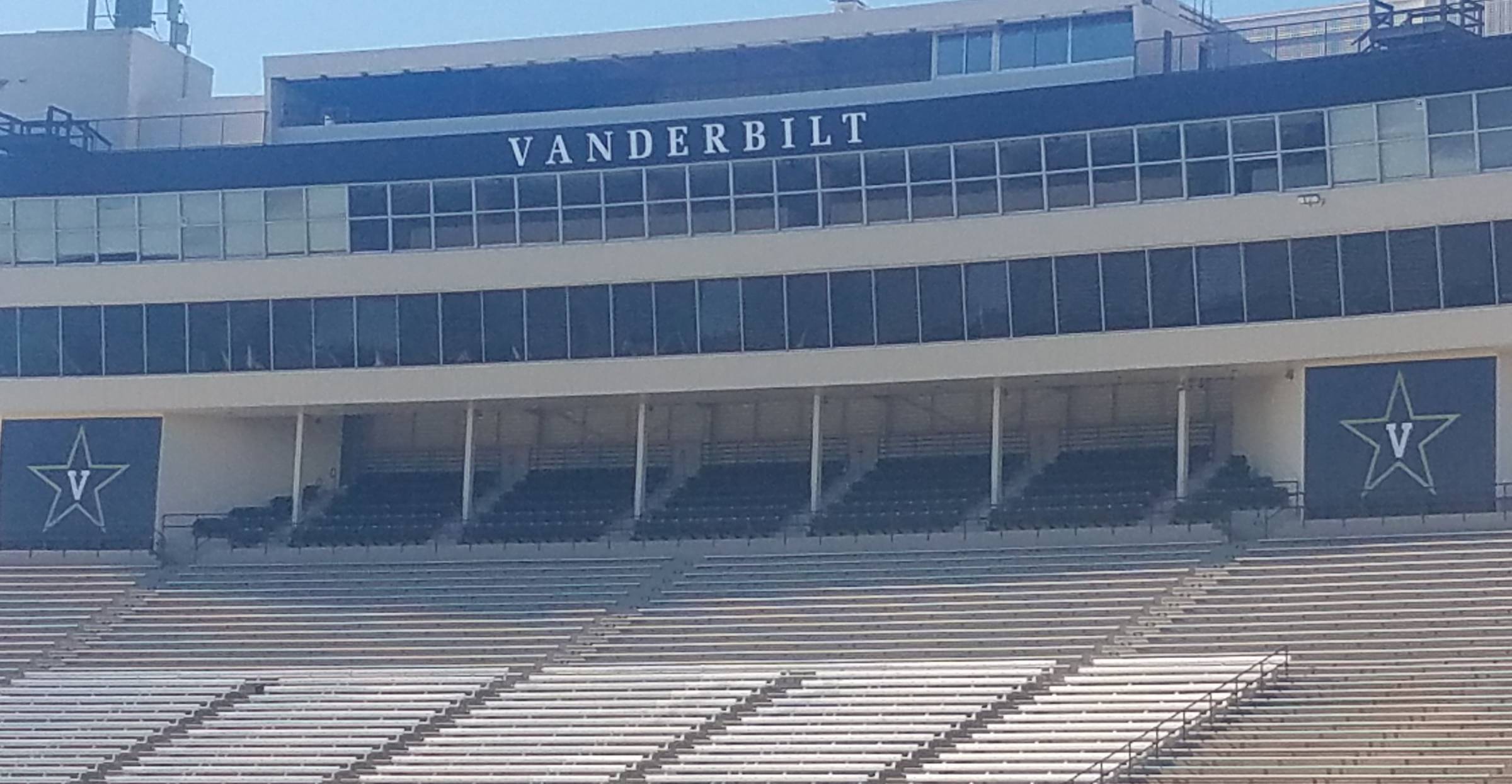 vanderbilt stadium bridge seats