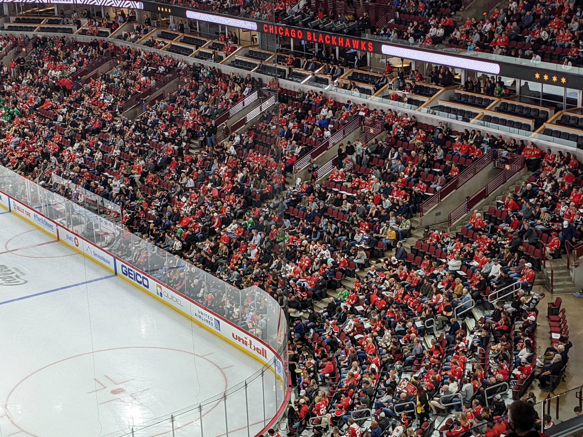 view of the united center 100 level