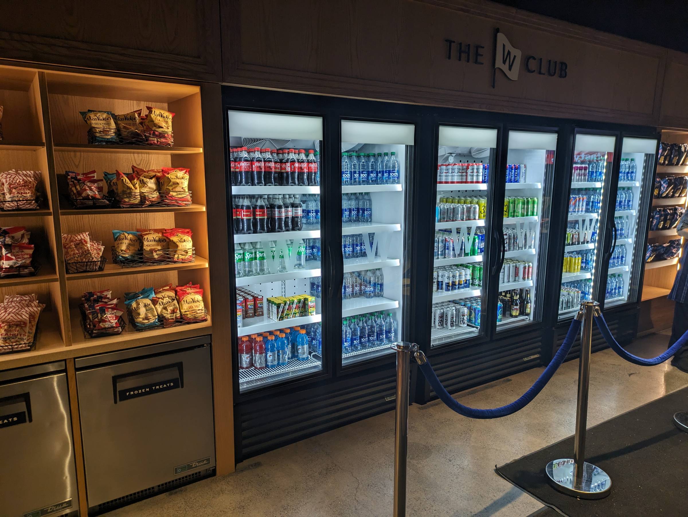 w club grab and go