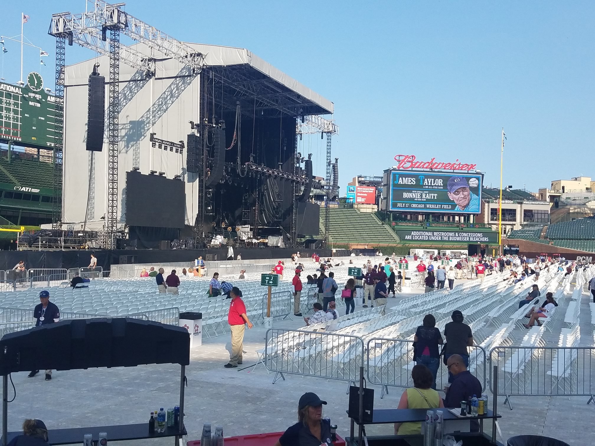 Wrigley Field Concert Field Seats